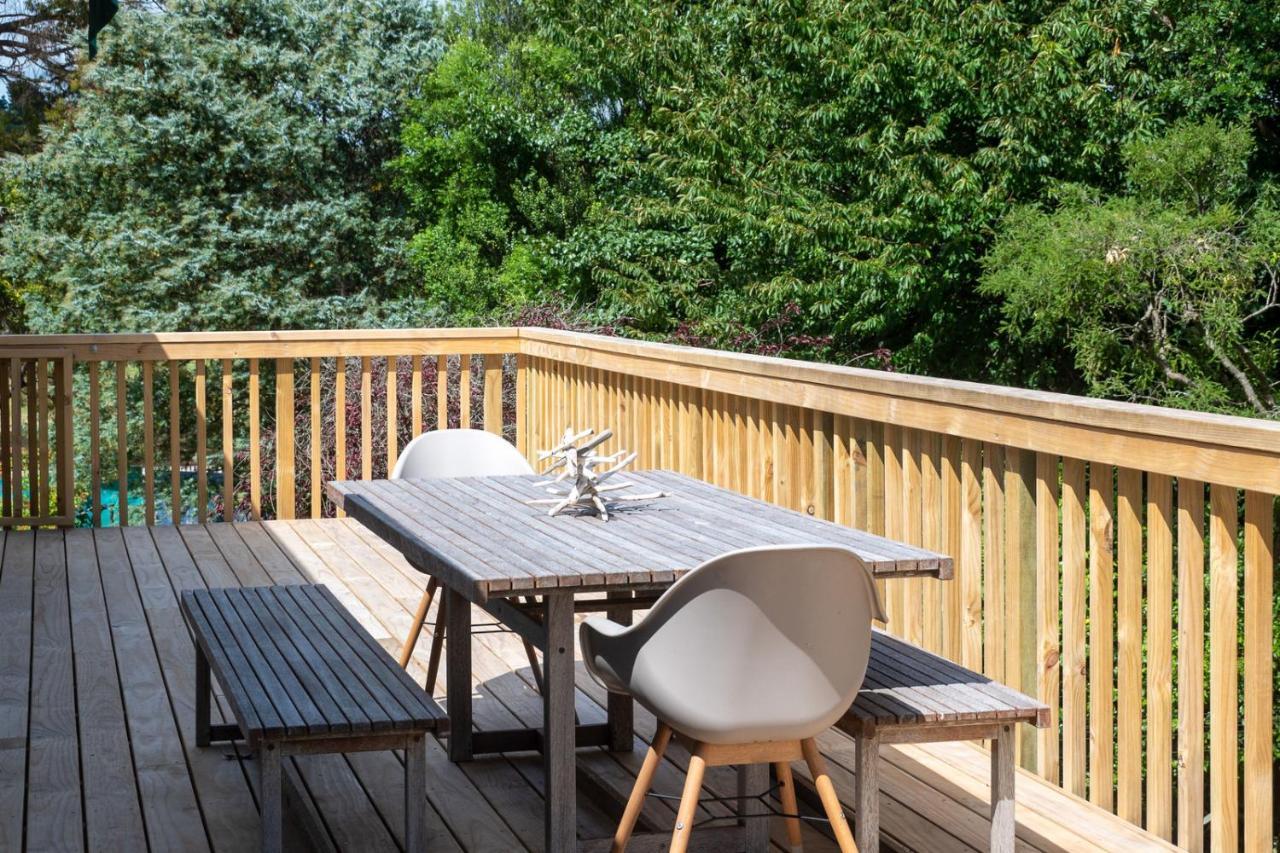 Waitahanui Lake House - Lake Taupo Holiday Home Esterno foto